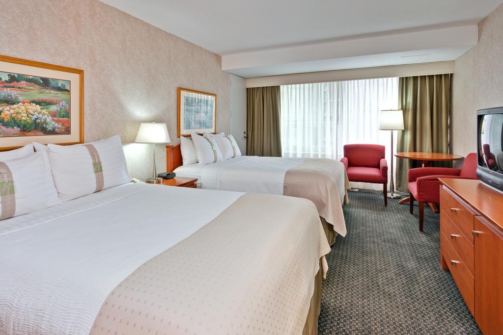 Holiday Inn Montreal Midtown חדר תמונה
